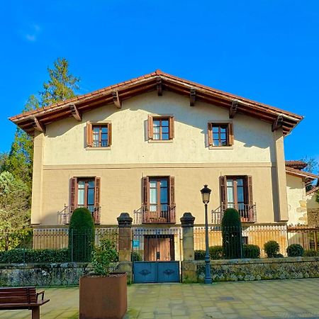 Hotel Konbenio Amorebieta-Etxano Kültér fotó
