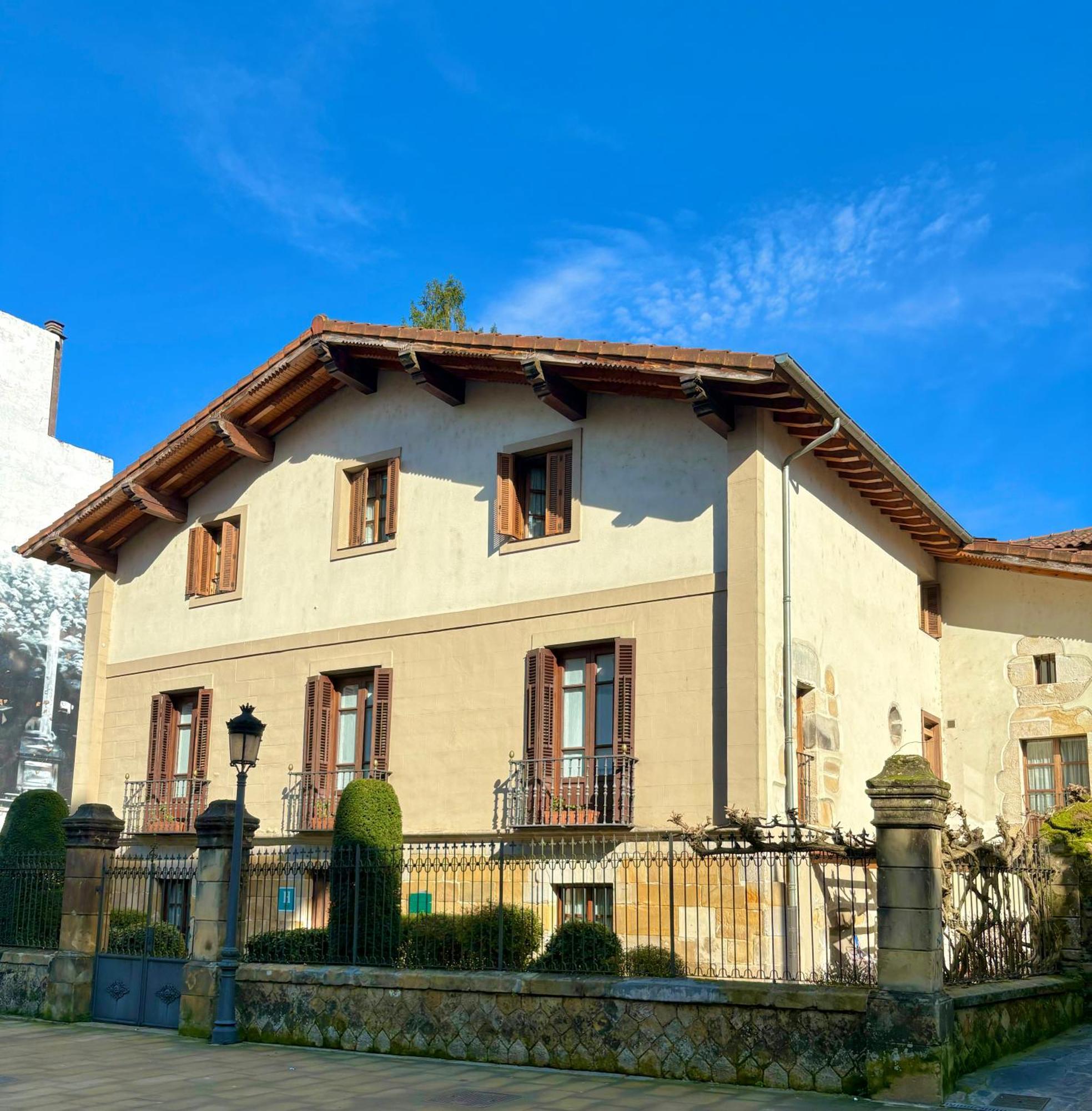 Hotel Konbenio Amorebieta-Etxano Kültér fotó