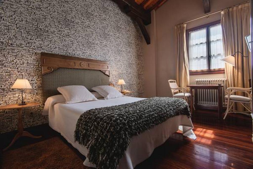 Hotel Konbenio Amorebieta-Etxano Szoba fotó
